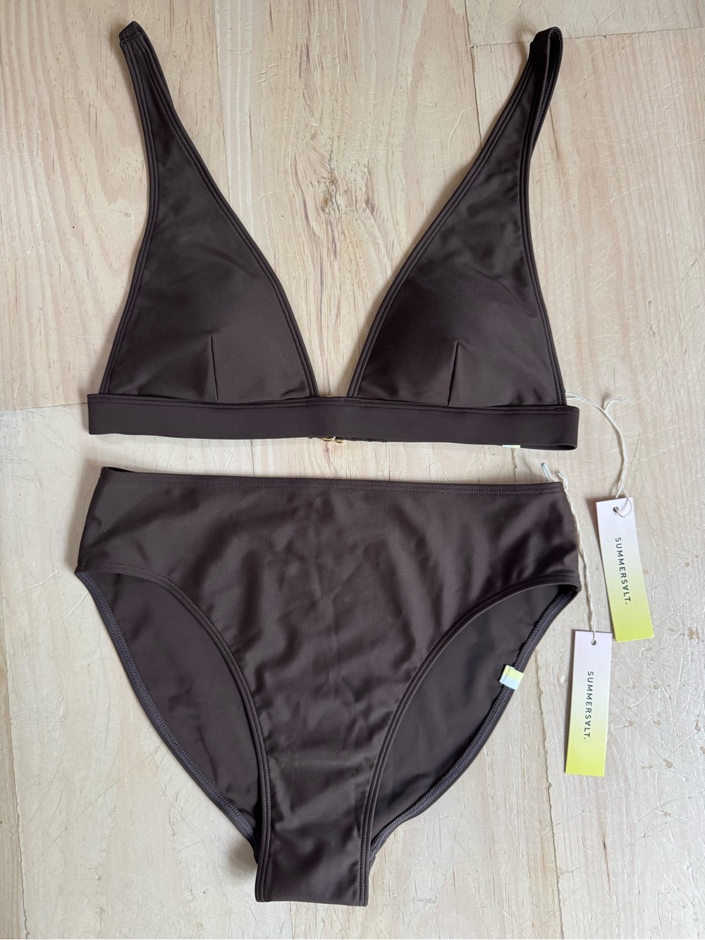NEW SummerSalt The Plunge Bikini Top and The Classic Mid-Rise Bikini Bottom Set